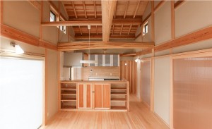 おおらかな空間を持つ平屋